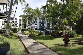 Puerto De Luna Pet Friendly & Family Suites Hotel