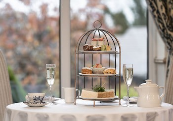 The Hog's Back Hotel & Spa Farnham