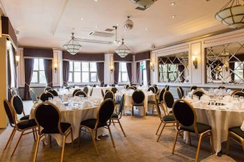 The Hog's Back Hotel & Spa Farnham