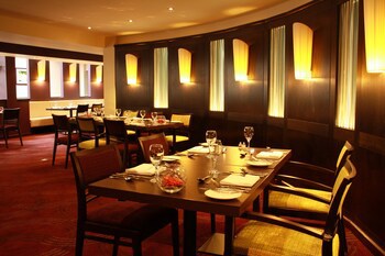Gloucester Robinswood Hotel, Bw Signature Collection