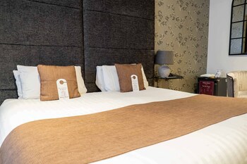 The Mount Country Manor Hotel & Golf