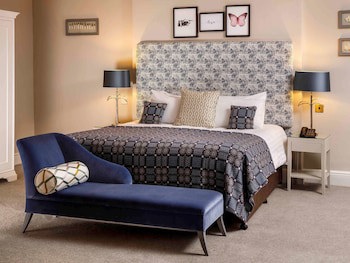 Mercure Gloucester Bowden Hall Hotel