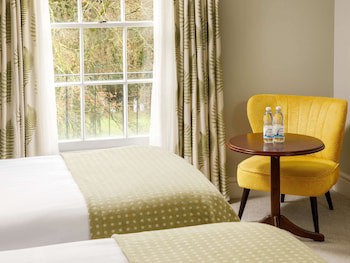 Mercure Gloucester Bowden Hall Hotel