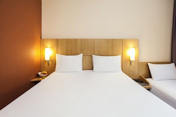 Ibis Setubal