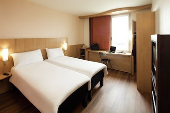Ibis Setubal