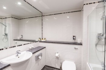 St Pierre Park Hotel & Golf