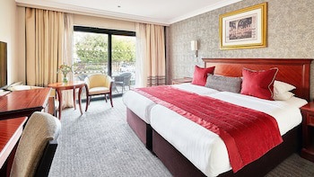 St Pierre Park Hotel & Golf
