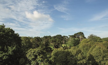 St Pierre Park Hotel & Golf