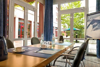 TRYP by Wyndham Halle galeri fotoğrafı