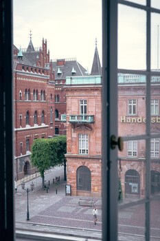 Clarion Grand Hotel