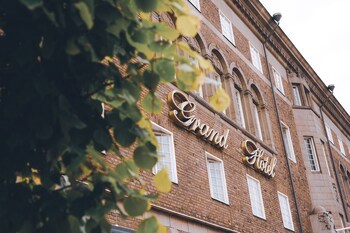 Clarion Grand Hotel