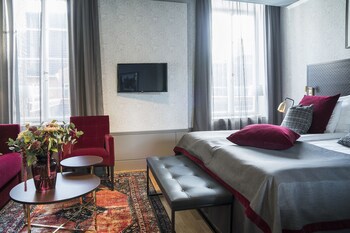 Clarion Grand Hotel