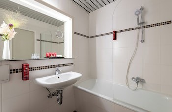 Leonardo Hotel Hamburg Elbbruecken galeri fotoğrafı
