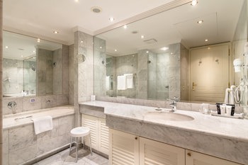 Dvorak Spa & Wellness