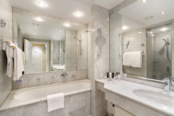 Dvorak Spa & Wellness