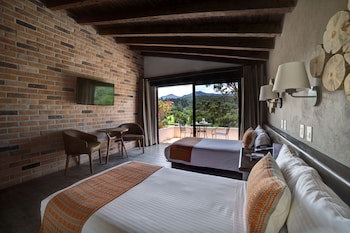 Hotel Avandaro Golf And Spa
