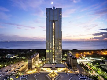 Apa Hotel &  Resort Tokyo Bay Makuhari