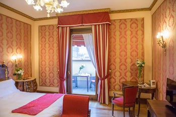 Due Torri Hotel galeri fotoğrafı