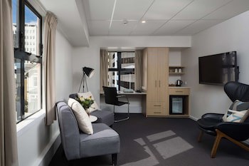 Atura Wellington