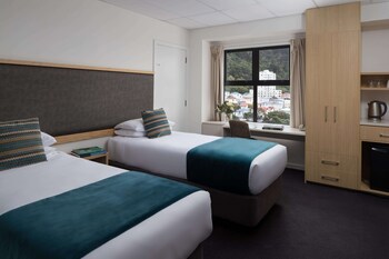 Atura Wellington