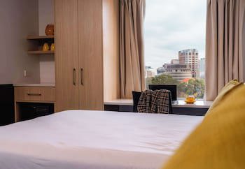 Atura Wellington