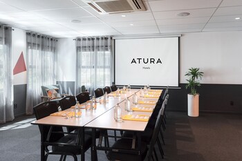 Atura Wellington
