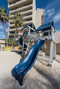 Barcelo Aruba