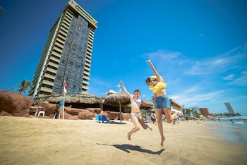 El Cid Castilla Beach Hotel