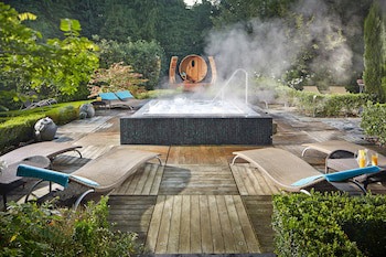 Alexander House And Utopia Spa