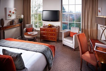 Alexander House And Utopia Spa