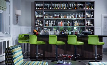 Alexander House And Utopia Spa