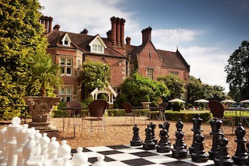 Alexander House And Utopia Spa
