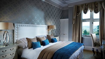 Alexander House And Utopia Spa
