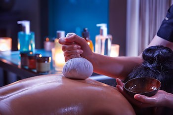 Alexander House And Utopia Spa
