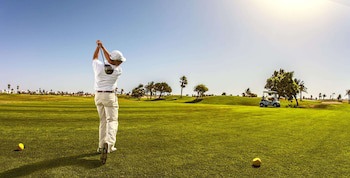 Golf Beach Resort