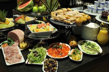 Doubletree By Hilton London West End