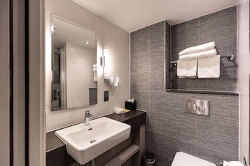 Doubletree By Hilton London West End