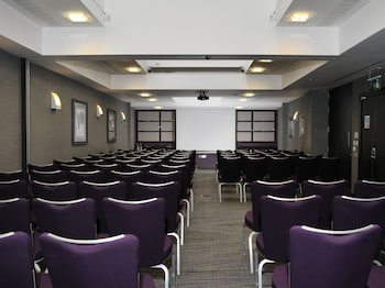 Doubletree By Hilton London West End