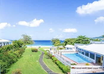 Allamanda Beach Hotel