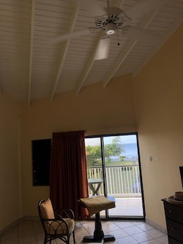 Allamanda Beach Hotel