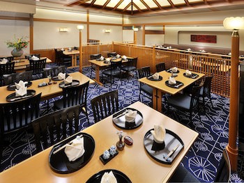Hotel Granvia Okayama