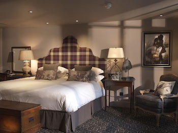 The Lygon Arms - An Iconic Luxury Hotel