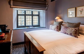 The Lygon Arms - An Iconic Luxury Hotel