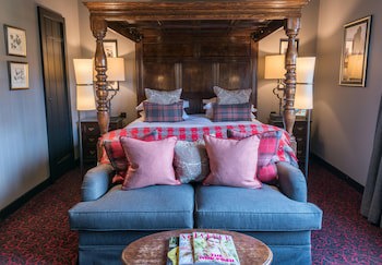 The Lygon Arms - An Iconic Luxury Hotel
