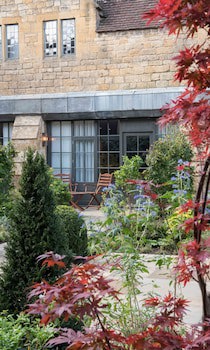 The Lygon Arms - An Iconic Luxury Hotel