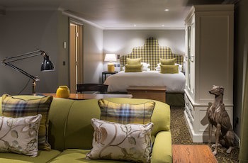 The Lygon Arms - An Iconic Luxury Hotel