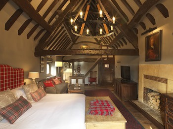The Lygon Arms - An Iconic Luxury Hotel