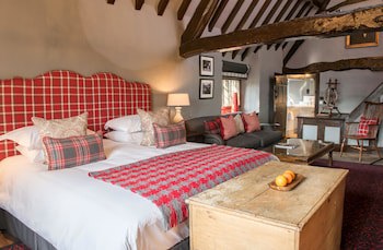 The Lygon Arms - An Iconic Luxury Hotel