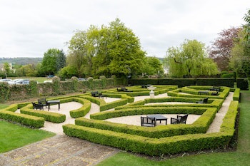 The Lygon Arms - An Iconic Luxury Hotel