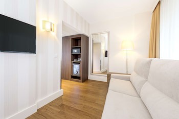 NH Erlangen galeri fotoğrafı